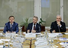 Алексей Антонов представил Совету законодателей наработки Саратовской области по интеграции ветеранов СВО в органы власти 