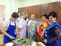 В Новобурасском районе прошел межпоколенческий челендж