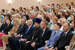 В Правительстве Саратовской области прошло торжественное мероприятие, посвященное Дню социального работника